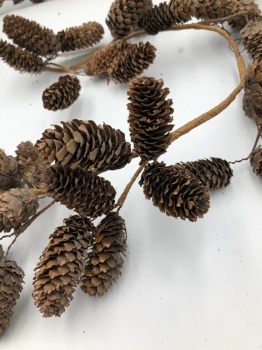 Pinecone garland 150x25x25cm