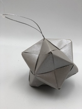 paper diamond ​hanger (size:13cm)