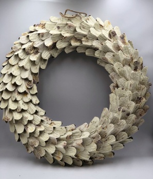 paper wreath (size: 50cm)