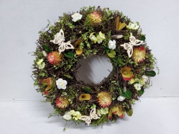 Spring Wreath Natural