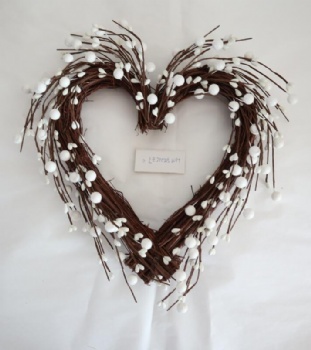 Valentines Day Heart Wreath