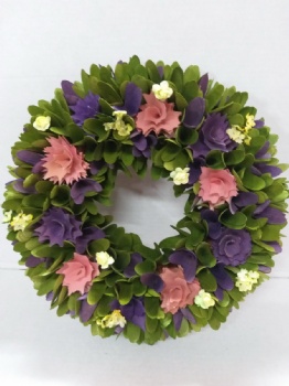 Spring wooden curl wreath