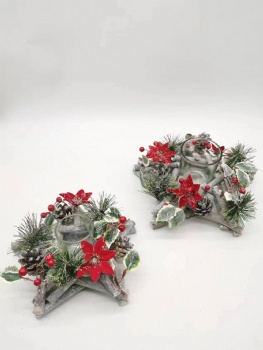 Christmas Wooden Candle Holder Arrangement