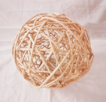 Rattan Ball Hanger