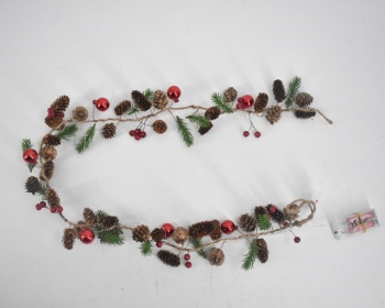 Christmas Pinecone Garland