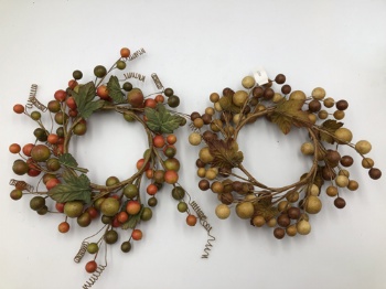 1.8cm mixed berry + leaves wreath 20x20x4cm