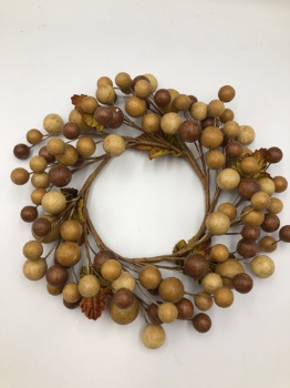 1.8cm mixed berry + leaves wreath 20x20x4cm