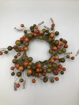 1.8cm mixed berry + leaves wreath 20x20x4cm