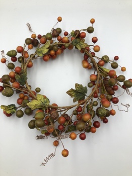 1.8cm mixed berry + leaves wreath 25x25x5cm